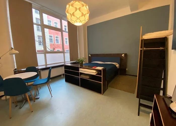 Hüttenpalast Berlin